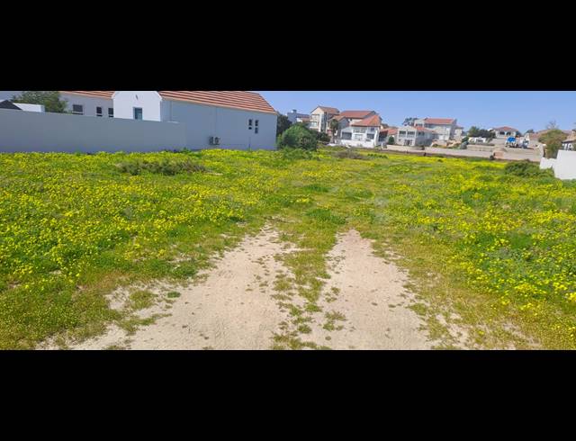864M² VACANT LAND FOR SALE IN PORT OWEN